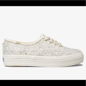 Kate Spade Keds 🤍Perfect for a wedding.
